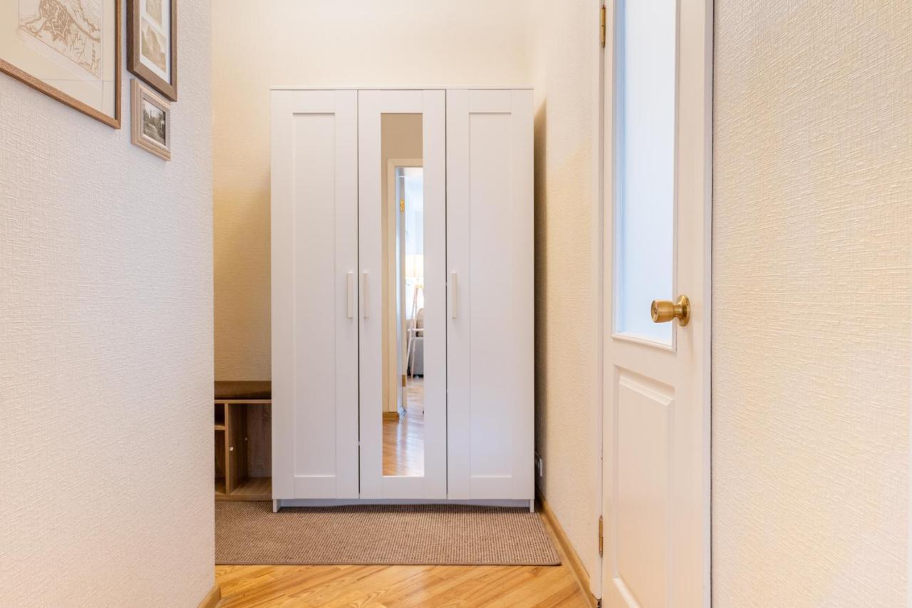 Old Town Bridge Apartment Free Parking クライペダ エクステリア 写真