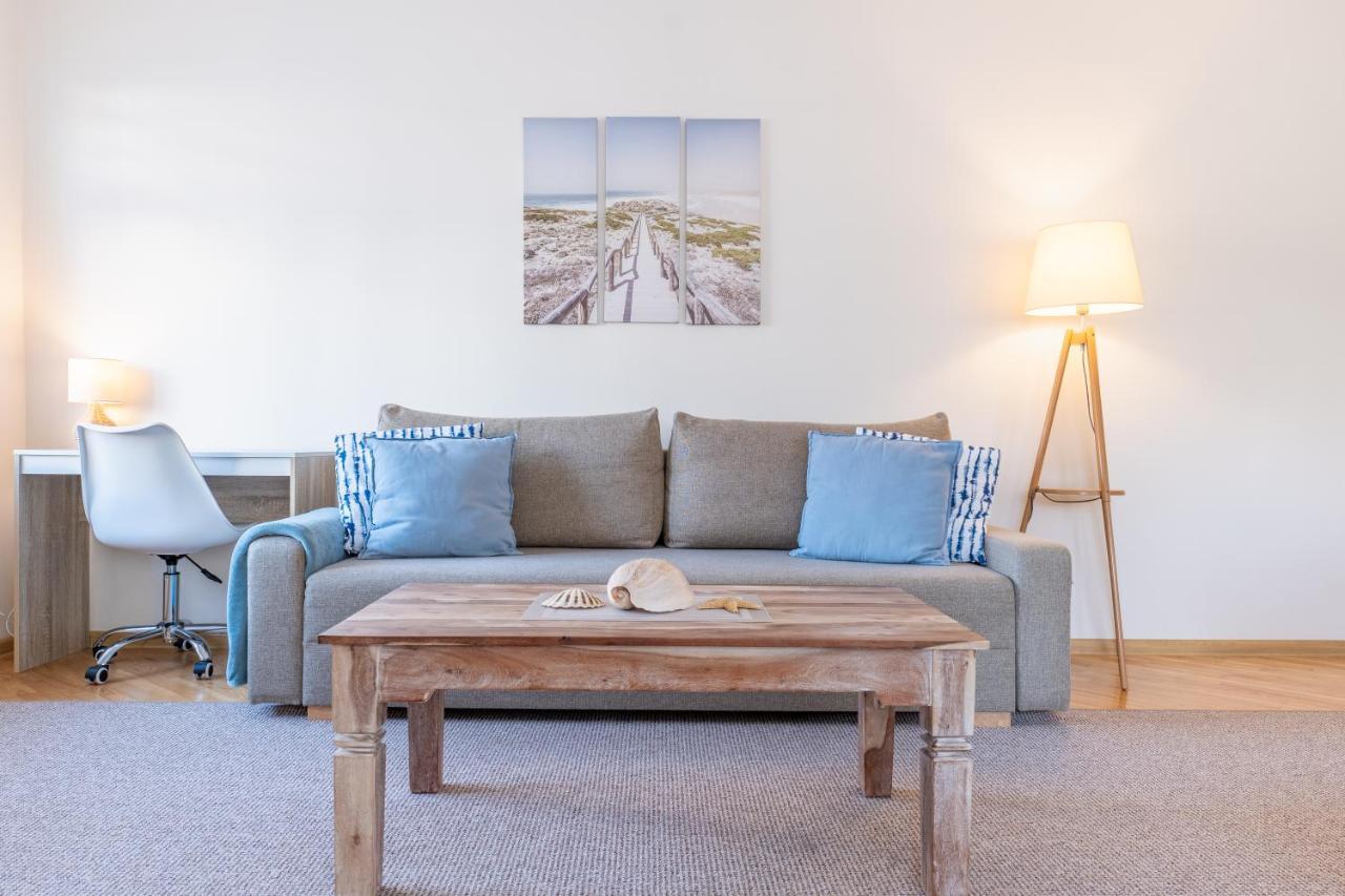 Old Town Bridge Apartment Free Parking クライペダ エクステリア 写真